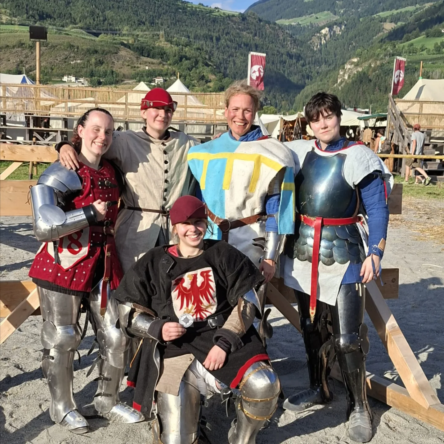 Kämpfer:innen in Rüstung
